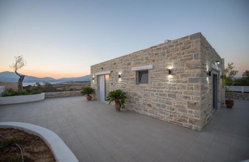 Pitsidia Villa | Secret stone house,Irene Komos Independent House