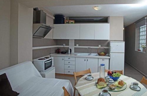 Paralia Dionysiou Apartment | See to Sea apartments