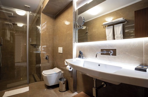 Dajt Resort | Select Hill Resort