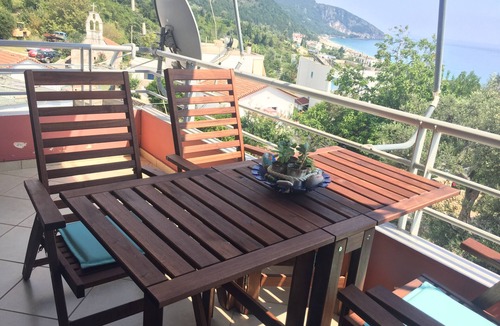 Dhermi Apartment | Serendipity Family Room