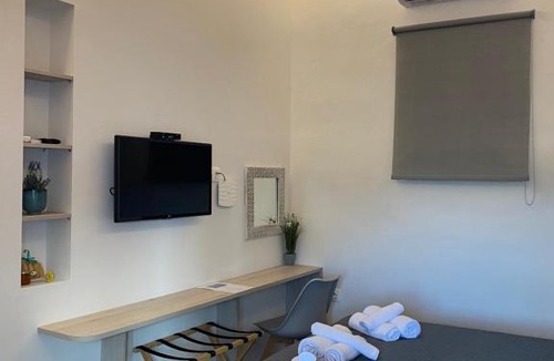 Kithira Apartment | Serendipity Living Studio