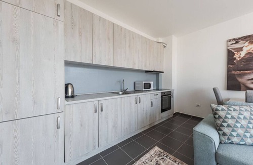 Sakës Apartment | Serene Haven Talea by PikHost