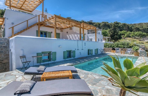 Lefkes Villa | Serene Paradise with Breathtaking Aegean Views