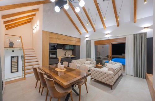 Gouvai House | Serene Villa Retreat by the Beach