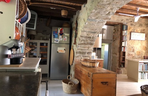 Serifos House | Serifos The Writer's Home, an off grid treat, 3min walk down to the beach Karavi