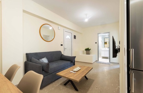 Petaloudes Apartment | Sinani Apartment Sea View Balcony Jacuzzi Gem