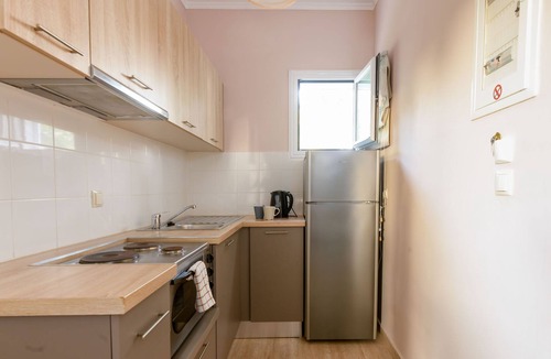 Mazarakata Apartment | Siora Maria Studios