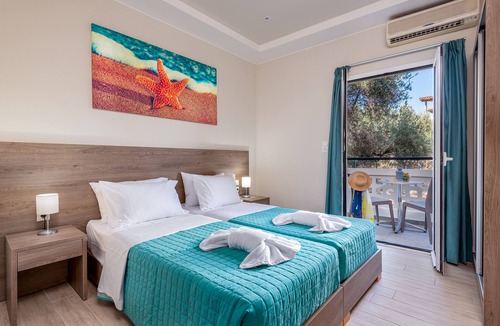 Sissi Hotel | Sisi Breeze Hotel