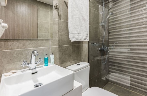 Sissi Hotel | Sisi Breeze Hotel