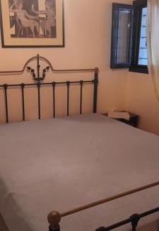 Lemnos Apartment | Skandali village house