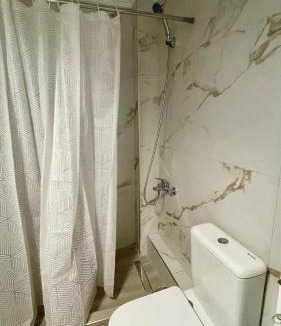 Ampelokipoi-Menemeni Apartment | SKG Loft