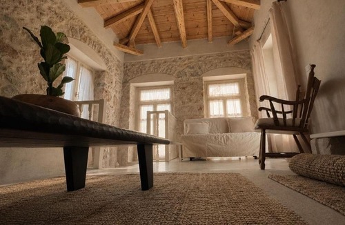 Neochori Villa | SKITI a quiet stone house in Mani