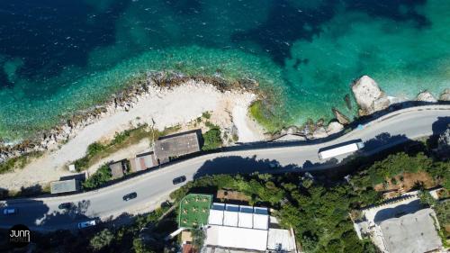 Orikum Hotel | Skyhill Rooms and Suites