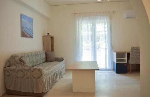 Nea Smirni Apartment | Sofia's Urban Flat - Near Tram
