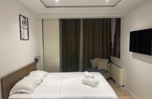 Blloku Apartment | Sol Heart of Tirana Blloku studio