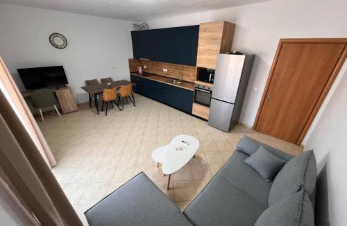 Shkembi i Kavajes Apartment | Solaris apartment by Adriatic Living