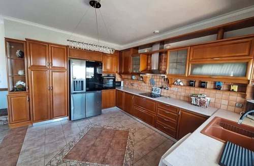 Katochori Apartment | Solena - Garden Escape with Views near Chania