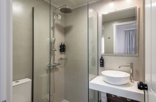Tavronitis Hotel | Solimar Topaz - Adults Only