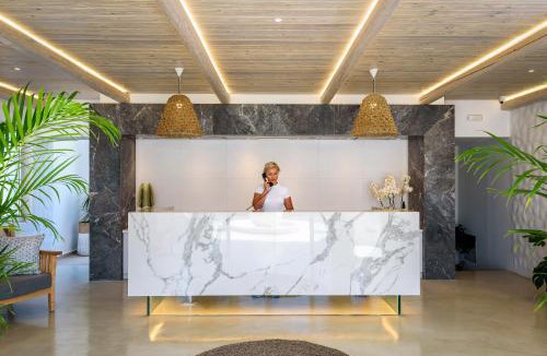 Kolymvari Hotel | Solimar White Pearl - Adults Only