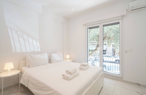Pangrati Apartment | Sophisticated Modern Apt in Athens