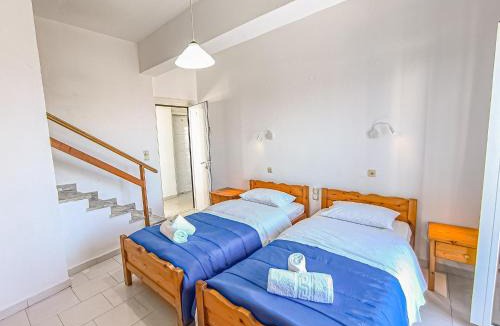 Sougia Apartment | Sougia Afrodite Rooms 3 with balcony