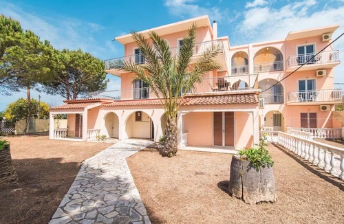 Ag. Georgios Apartment | Southgate 7 by MPS