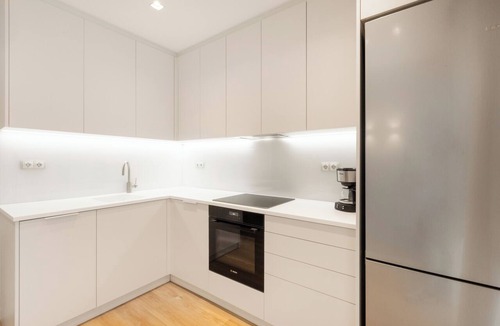 Kalamaria Apartment | Spacious apartmet in Kalamaria, ideal for families. Located close to the sea.