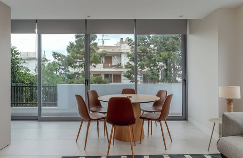 Voula Apartment | Spacious Riviera Apartment Walk to Beach & Cafés