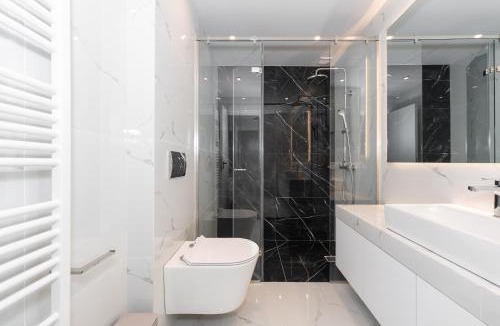 Ampelokipoi Apartment | Spacious & Stylish Athens Apartment - Walk to Metro