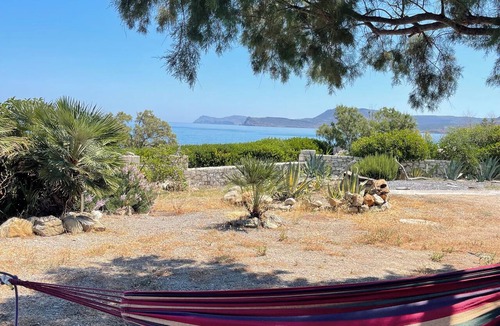 Sitia House | Spacious vacation home for 2–6 people, right on the beach, surrounded by nature, pet-friendly