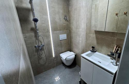 Sparta Apartment | Spartan Nest Modern Cozy Stay