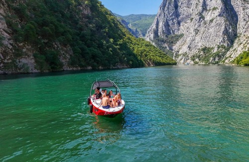 Fierze Boat Rental | Stagioni Lumi i Shales