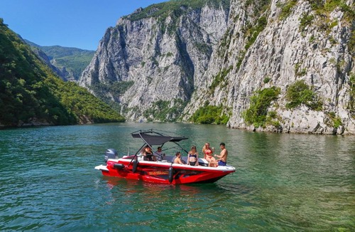 Fierze Boat Rental | Stagioni Lumi i Shales