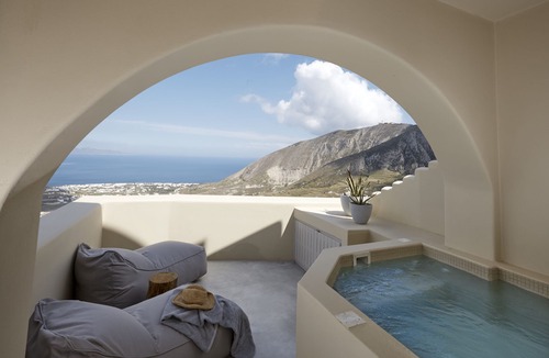 Pyrgos Hotel | Star Infinity Suites