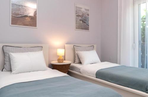 Haniotis Apartment | Stay By the Sea Apartment