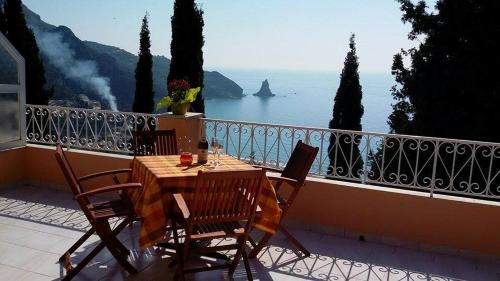 Agios Gordios Apartment | Stella's Apartments