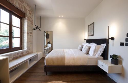 Gjirokaster Hotel | Stitch&Stone Suites