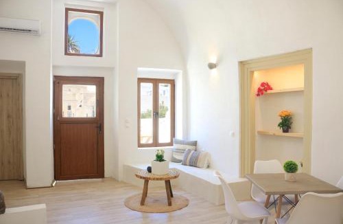 Messaria Apartment | Stoa Cave Villas