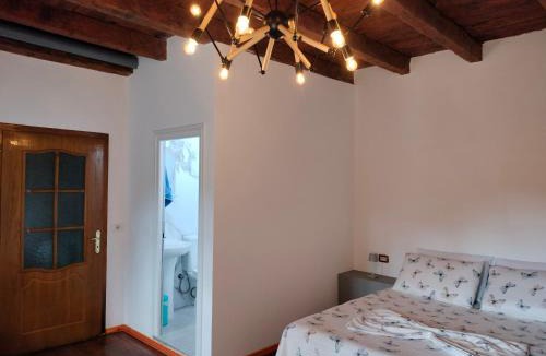 Shale Bed & Breakfast | Stomici Guesthouse