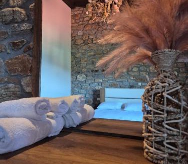 Nea Iraklitsa Apartment | Stone Hill - Villas