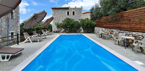 Lefktron Villa | Stone Luxury Villas