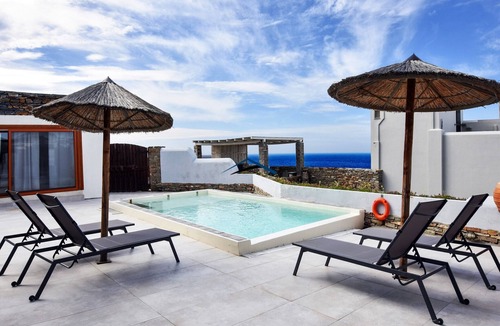Kea House | Stone villa with a sea water swimming pool and a sea view, close to the sea