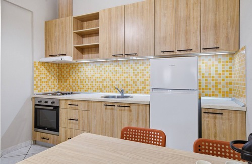 Sivota Apartment | Studio Apartment '5' with Shared Garden, Wi-Fi and Air Conditioning