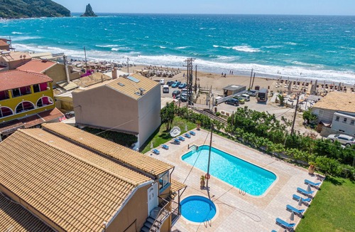 Agios Gordios Apartment | Studio Apartment 'Mires House Front 2' with Sea View, Wi-Fi and Air Conditioning