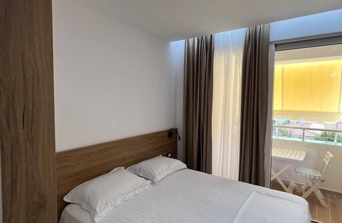Qender Apartment | Studio apartment with view