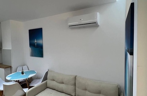 Qender Apartment | Studio apartment with view