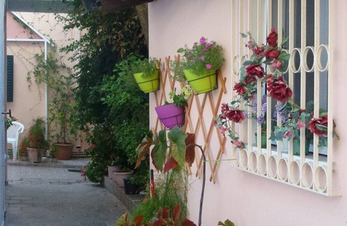 Benitses Apartment | Studio "Galini Studios 3" Near the Beach with Wi-Fi, A/C & Balcony