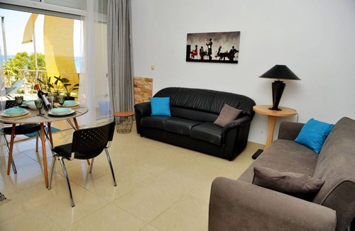 Faliraki Apartment | Studio Mare BeachFront Faliraki
