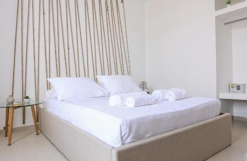 Little Venice Apartment | Studio near Paraportiani Mykonos Town