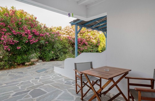 Kalafatis Apartment | Studio 'Standard 1' with Wi-Fi and Air Conditioning